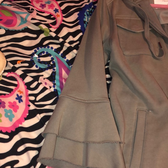 Jacket - Picture 2 of 2